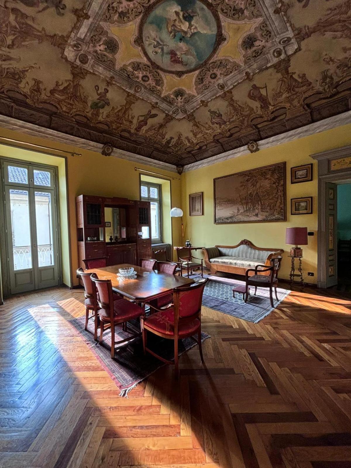 Splendido Appartamento XVIII Secolo Турин Екстер'єр фото